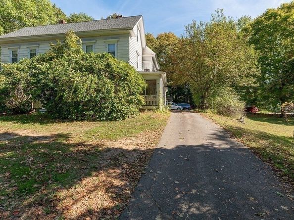 98 Main St, Wenham MA 01984