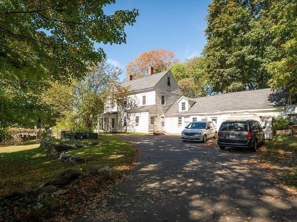 98 Main St, Wenham MA 01984