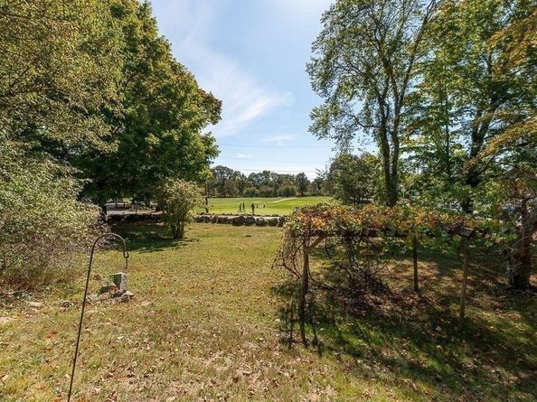 98 Main St, Wenham MA 01984