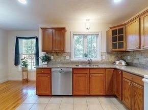 31 Enaya Circle 31, Worcester MA 01606