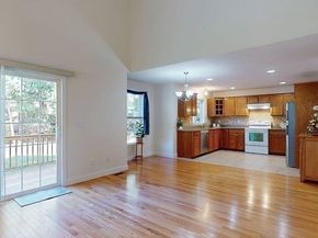 31 Enaya Circle 31, Worcester MA 01606