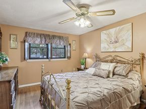 137 Peregrine Rd, Abington MA 02351