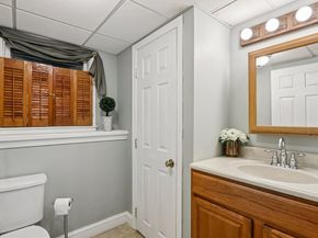 137 Peregrine Rd, Abington MA 02351