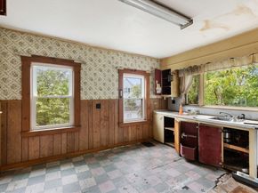 26 Central Avenue, Malden MA 02148
