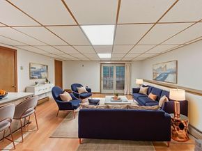 210 Winn St, Burlington MA 01803