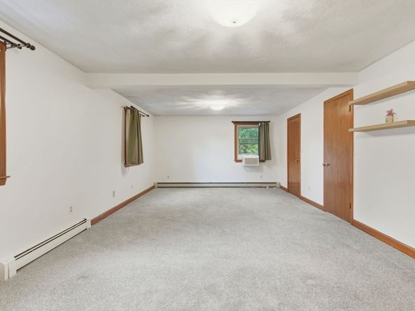 210 Winn St, Burlington MA 01803