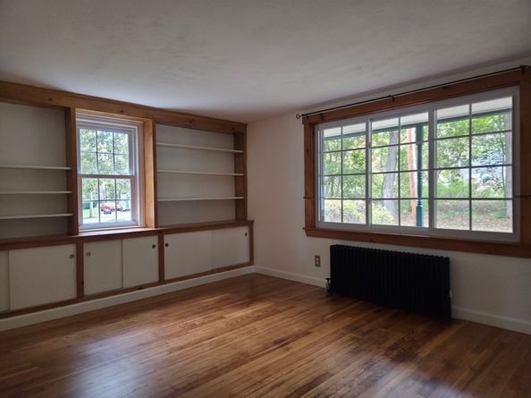 19 Laurelwood Ave, Leicester MA 01524