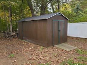 19 Laurelwood Ave, Leicester MA 01524