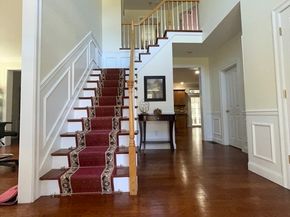 47 Preservation Ln, Holden MA 01520