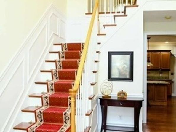 47 Preservation Ln, Holden MA 01520