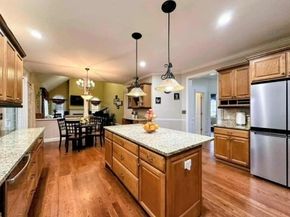 47 Preservation Ln, Holden MA 01520