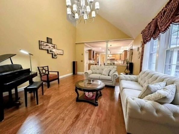 47 Preservation Ln, Holden MA 01520