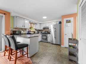 902 Irving Rd 902, Randolph MA 02368