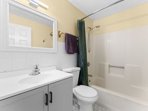 902 Irving Rd 902, Randolph MA 02368