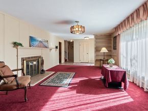 55 Old Common Rd, Auburn MA 01501