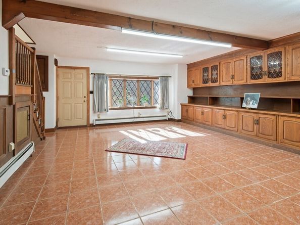 55 Old Common Rd, Auburn MA 01501