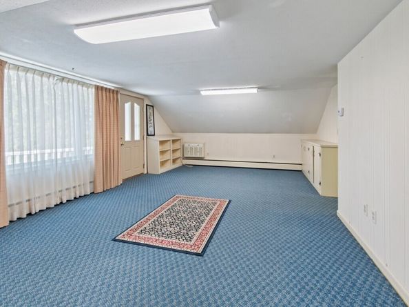 55 Old Common Rd, Auburn MA 01501