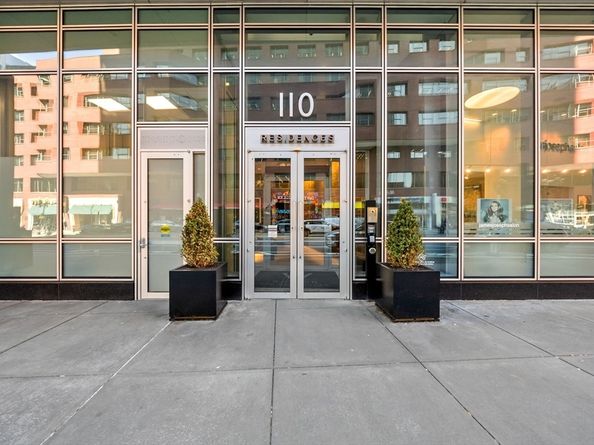 110 Stuart St 19H, Boston MA 02116