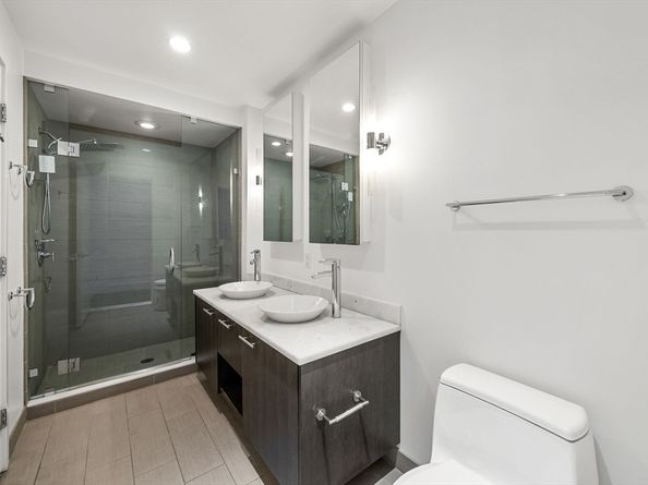 110 Stuart St 19H, Boston MA 02116