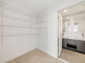 110 Stuart St 19H, Boston MA 02116