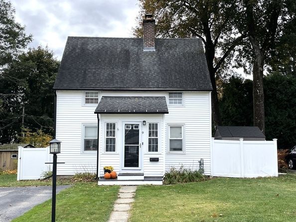 9 Watt Rd, Worcester MA 01606