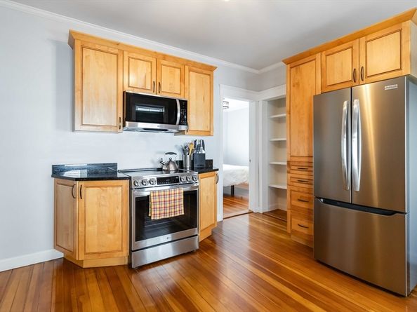 25 Oakland 25, Watertown MA 02472