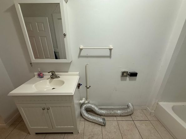 5 Stoneland Road, Worcester MA 01603