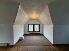 5 Stoneland Road, Worcester MA 01603