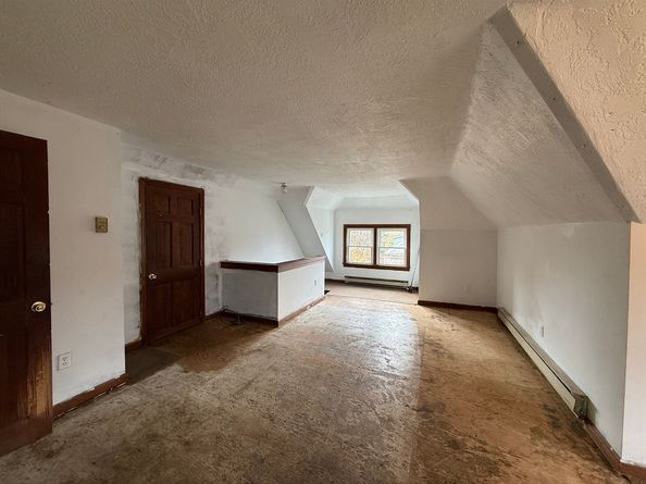 5 Stoneland Road, Worcester MA 01603