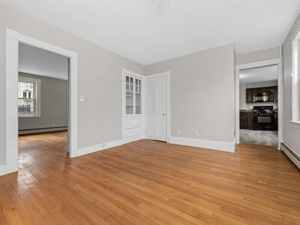 48 Franklin St, Peabody MA 01960