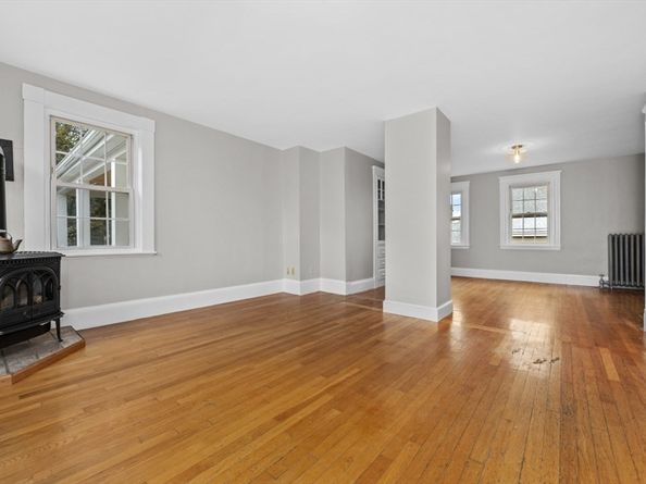 48 Franklin St, Peabody MA 01960