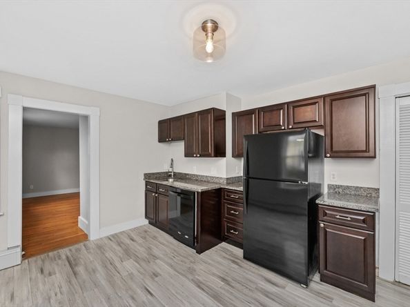 48 Franklin St, Peabody MA 01960