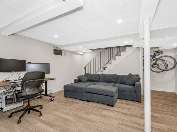 58 Westminster Ave 58, Arlington MA 02474