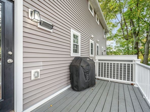 58 Westminster Ave 58, Arlington MA 02474