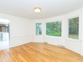 28 Stetson Dr, Marlborough MA 01752