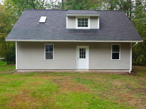 28 Stetson Dr, Marlborough MA 01752