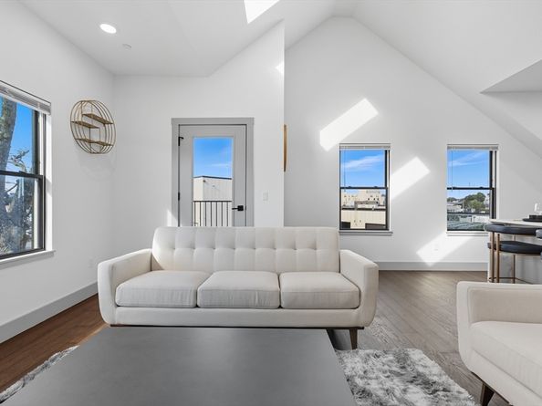 127 East Cottage Street 6, Boston MA 02125