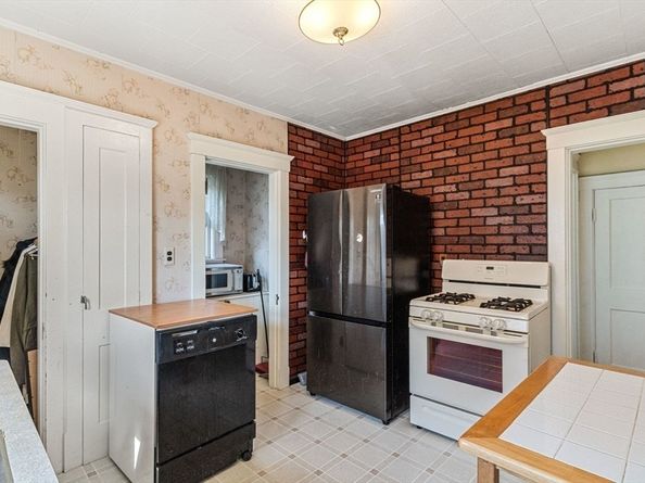 73 Connell Street, Quincy MA 02169