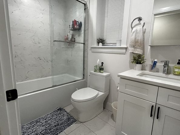 47 Englewood, Boston MA 02135