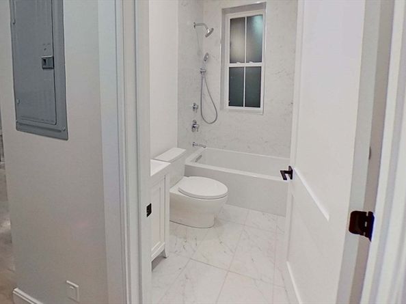 47 Englewood, Boston MA 02135