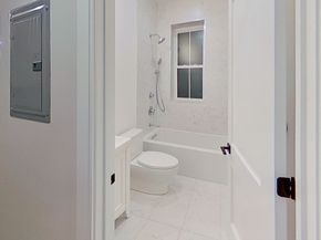 47 Englewood, Boston MA 02135