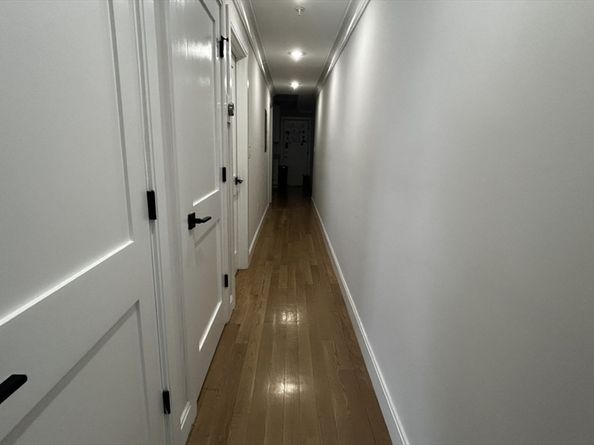 47 Englewood, Boston MA 02135