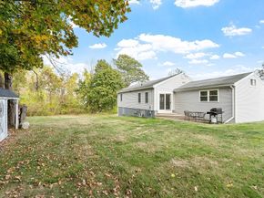 11 Lovell St, Westminster MA 01473