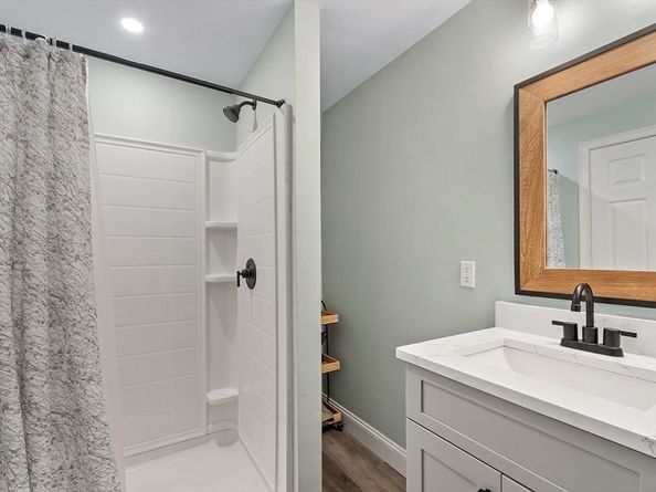 11 Lovell St, Westminster MA 01473