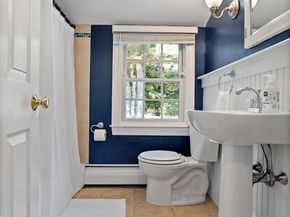 4 Powers Rd, Littleton MA 01460
