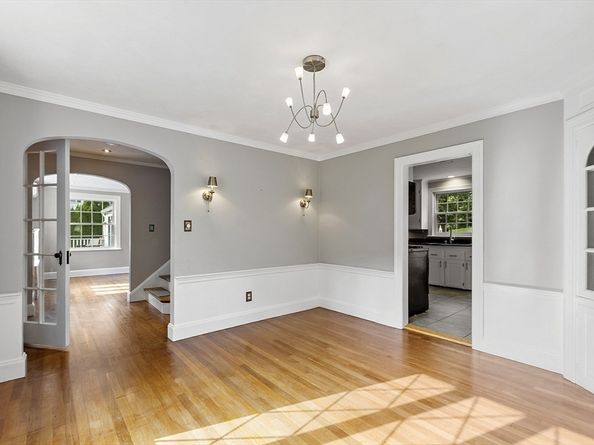 12 Powder House Road Ext, Medford MA 02155