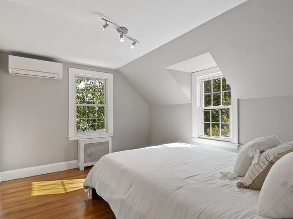12 Powder House Road Ext, Medford MA 02155