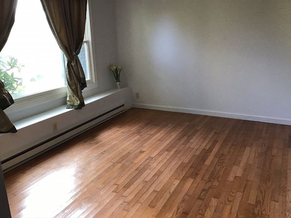 16 Battlemarch Way, Woburn MA 01801