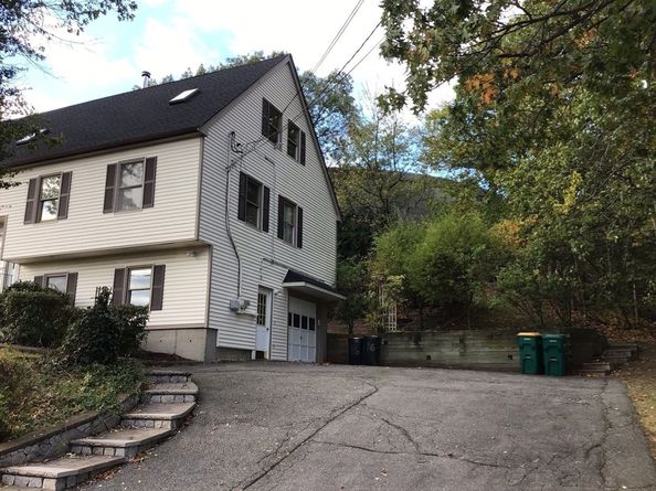 16 Battlemarch Way, Woburn MA 01801