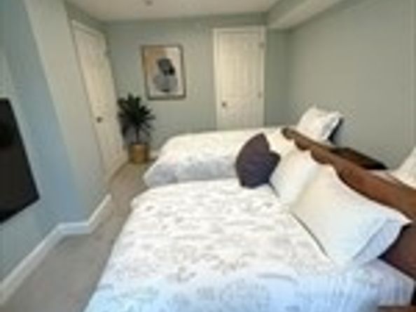 909 Washington St, Norwood MA 02062
